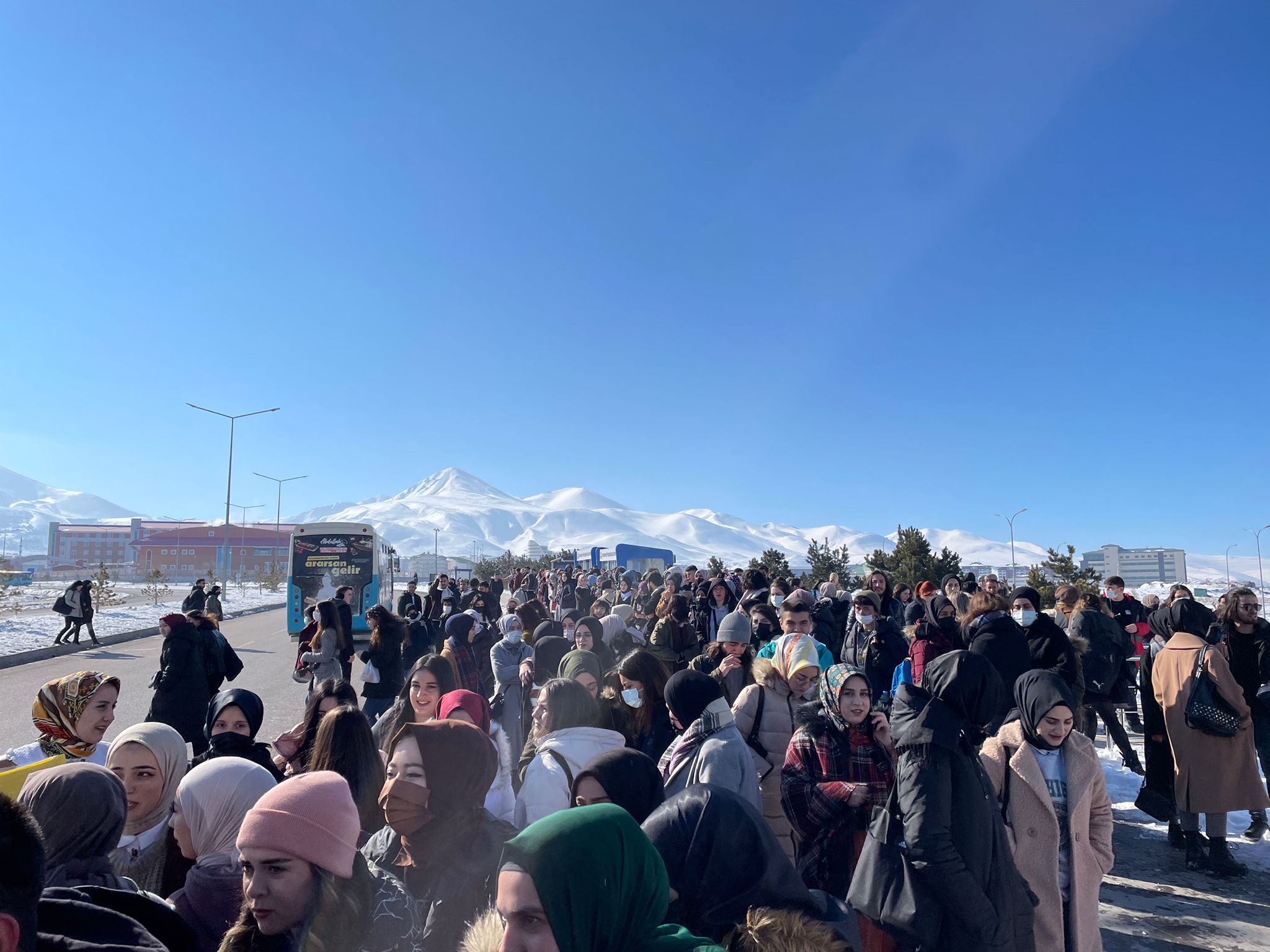 WhatsApp Image 2022-03-07 at 14.03.20 (1)