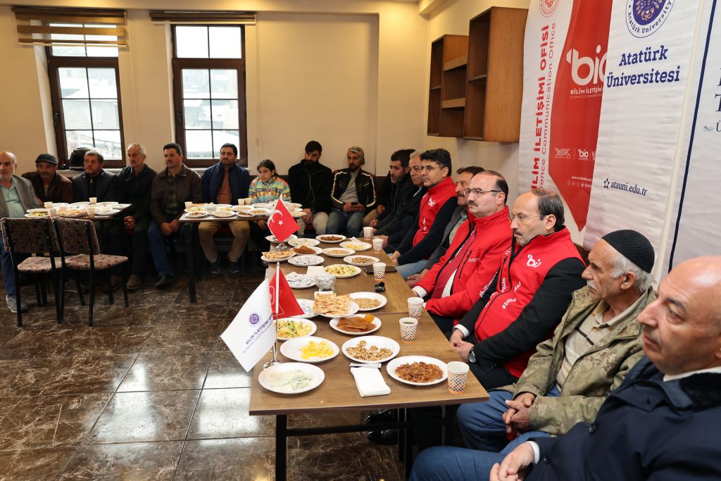 Üreten Eller Bilimle Buluştu: Atatürk Üniversitesi ile Erzurum Teknik Üniversitesi İş Birliğinde Kırmızıtaş Köyünde Tarım ve Hayvancılıkta Dijital Dönüşüm Konuşuldu