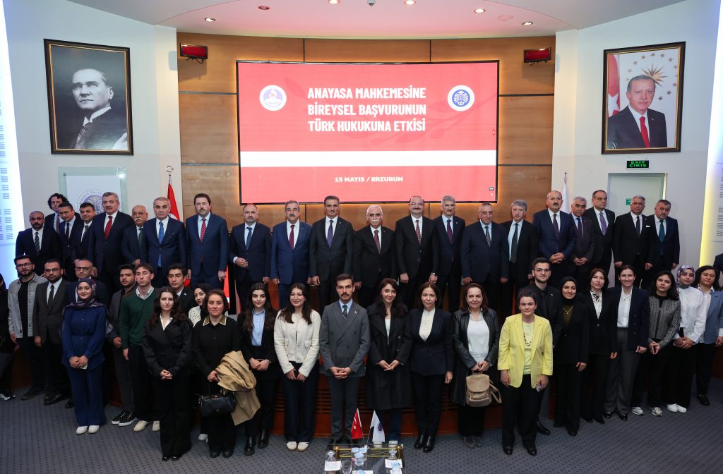 Anayasa Mahkemesine Bireysel Başvurunun Türk Hukukuna Etkisi Paneli Atatürk Üniversitesinde Gerçekleştirildi