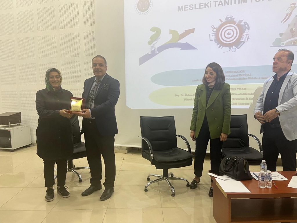 WhatsApp Image 2024-04-22 at 10.47.55 (2)