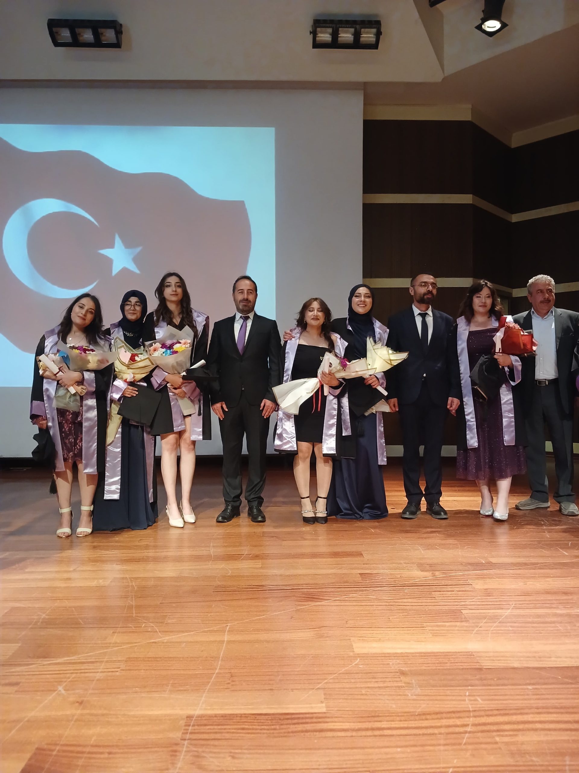 b97e09a6-7654-4e7f-9353-884673997252