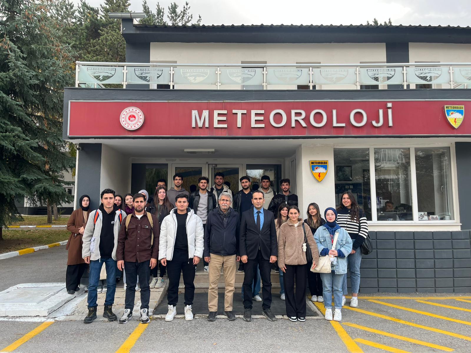 f4692d1d-37eb-4da6-b50e-2652b907200f