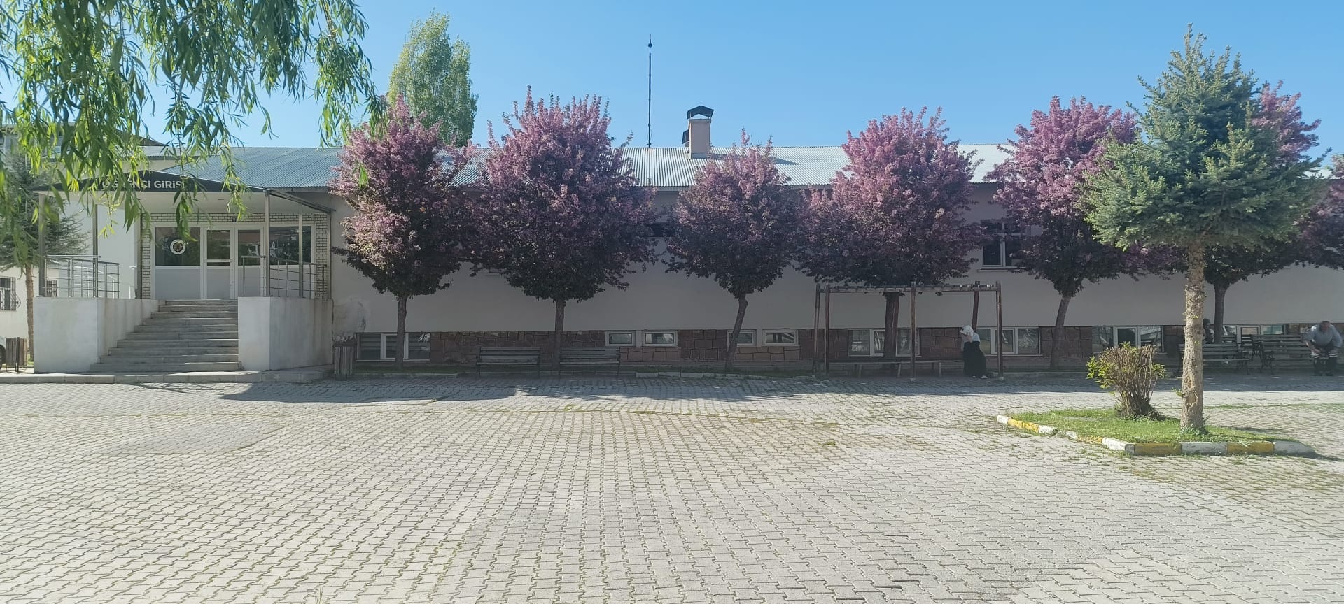 WhatsApp Image 2025-05-21 at 16.15.09 (3)