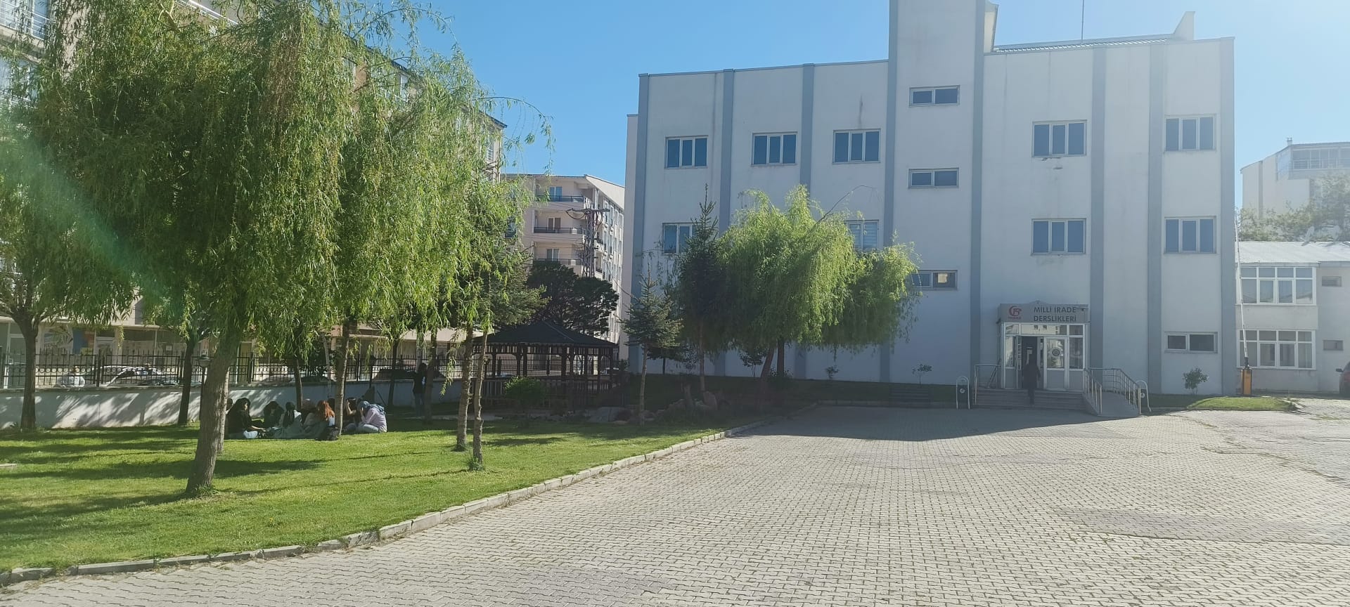 WhatsApp Image 2025-05-21 at 16.15.09 (4)