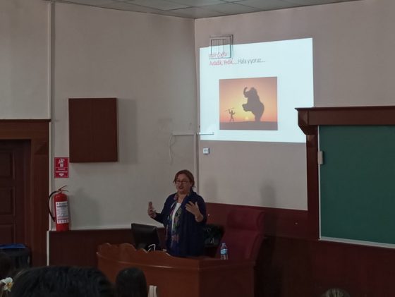 Toplumsal Duyarlılık Dersi (Hayvan Hakları Temalı Söyleşi)