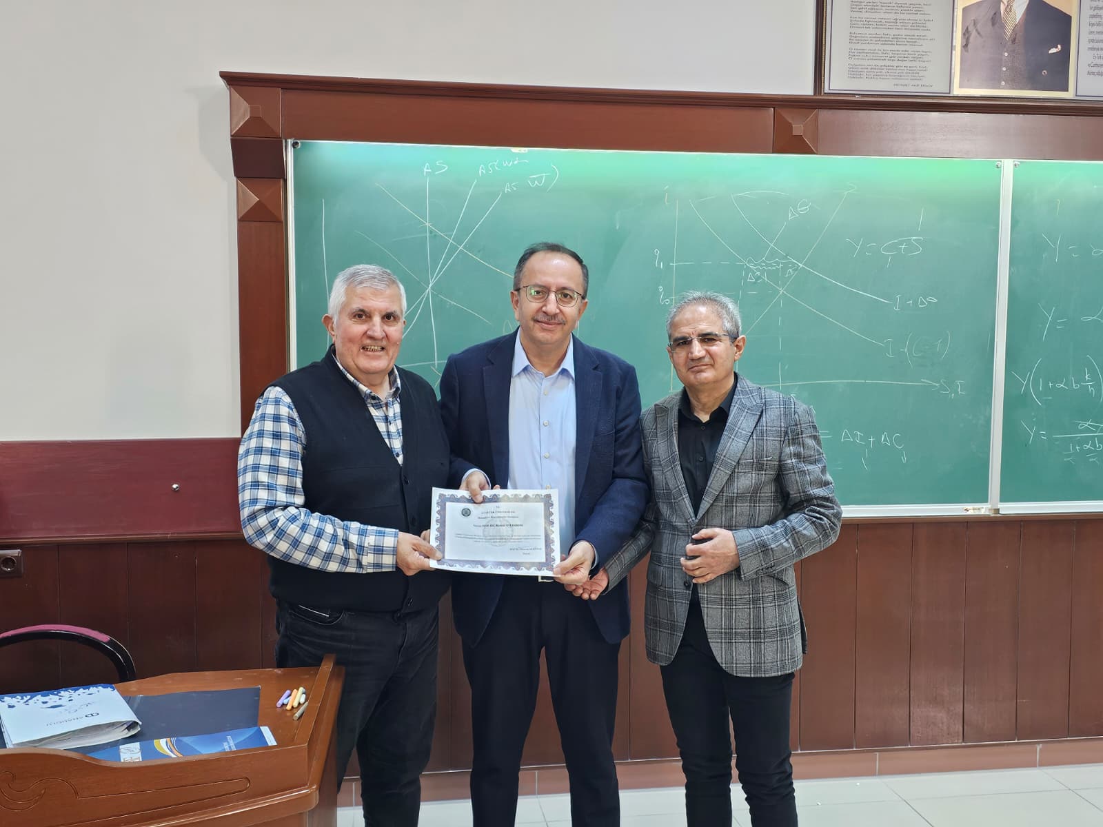 Prof. Dr. Kemal YILDIRIM’ın Katılımıyla Makroekonomik Modeller Üzerine Konferans