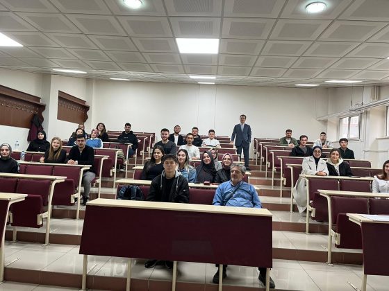 Müfredat Güncelleme Çalışmaları Kapsamında Öğrenci Görüşmeleri Gerçekleştirildi