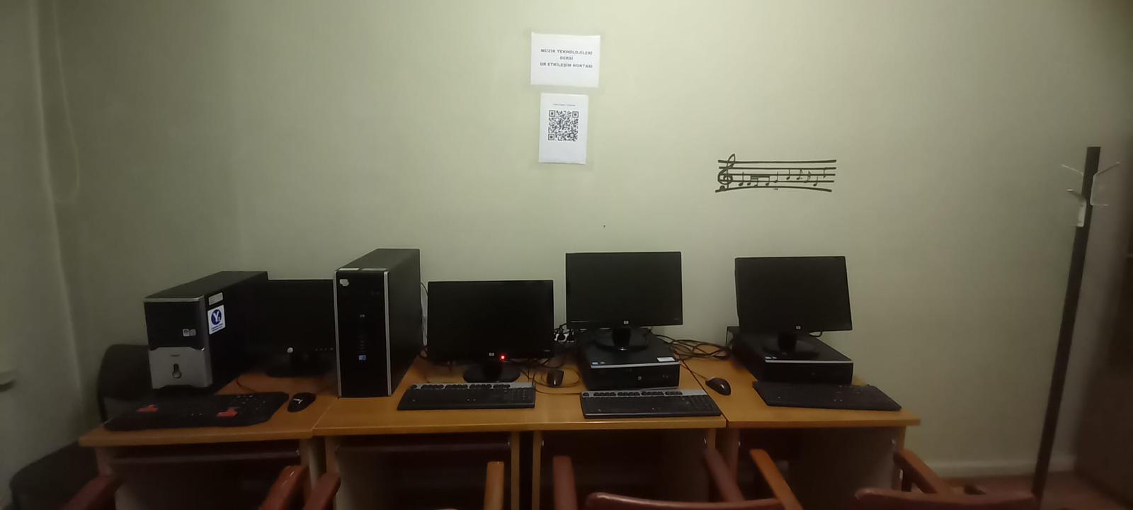 Müzik Eğitimi Anabilim Dalı Bilgisayar Laboratuvarı Hizmete Açıldı