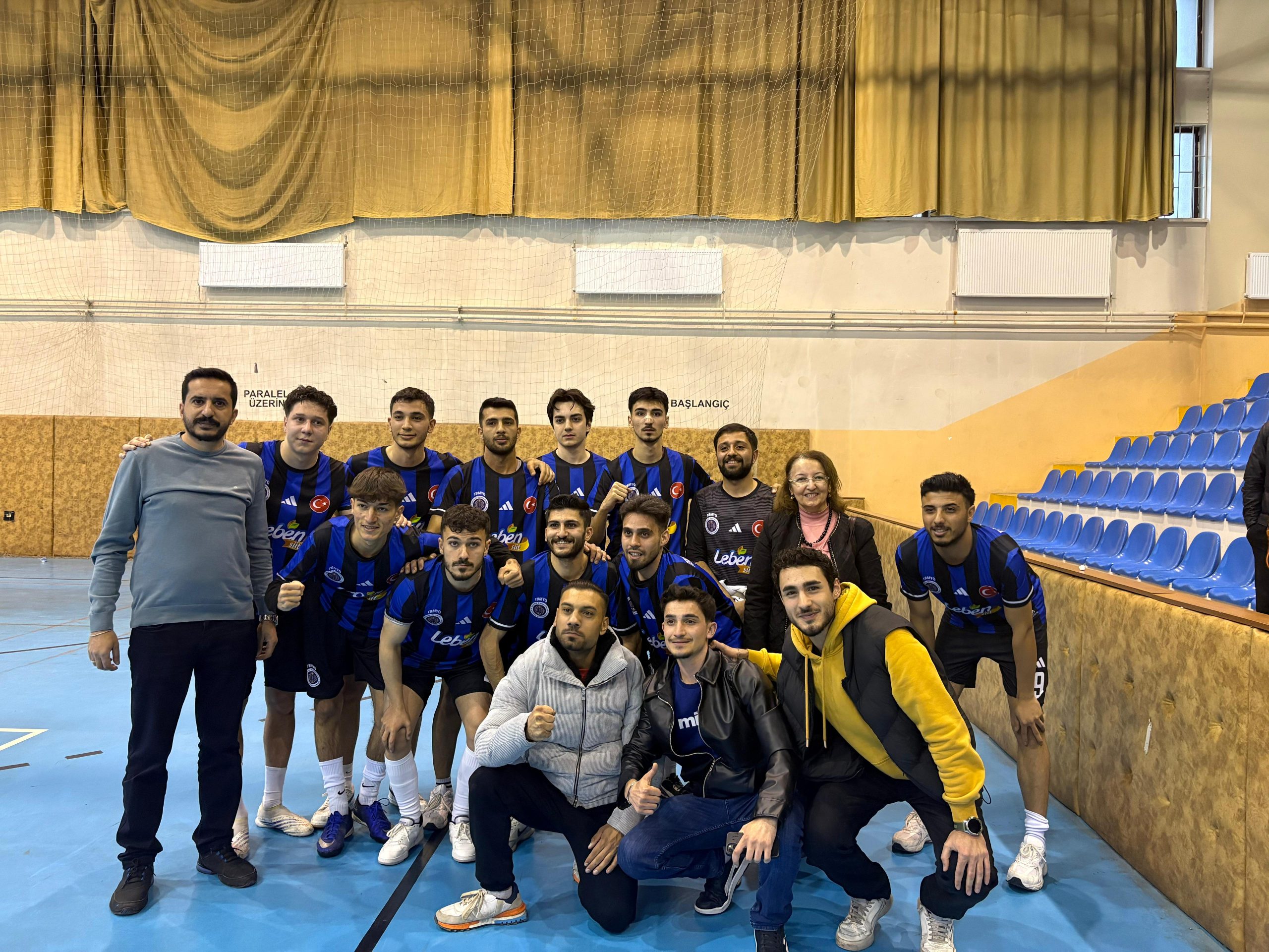Teknik Bilimler MYO Futsal Takımı Turnuvayı 3. Sırada Tamamladı