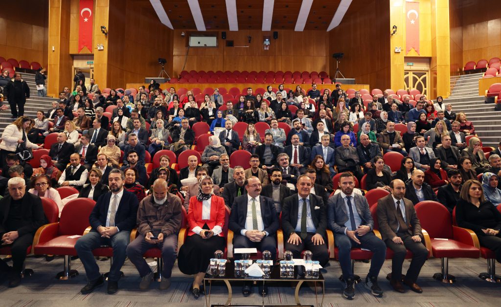 Eylül-Ekim Ayları Bilimsel Teşvik Töreni Düzenlendi: Başarılı Akademisyenlere Ödülleri Takdim Edildi