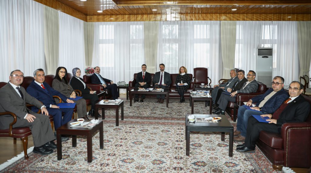 Teknik Bilimler MYO Programlarına MEDEK Akreditasyon Belgeleri Takdim Edildi