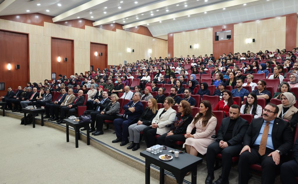 Atatürk Üniversitesi Araştırma Hastanesinde ERAS Sempozyumu Düzenlendi