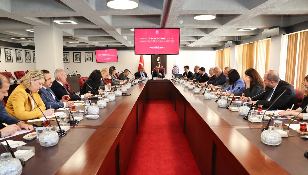 İlaç Firmaları Atatürk Üniversitesinde Bir Araya Geldi… Hedef: İlaçta Ar-Ge ve Yerli Üretim İle Sağlıkta Tam Bağımsız Türkiye…