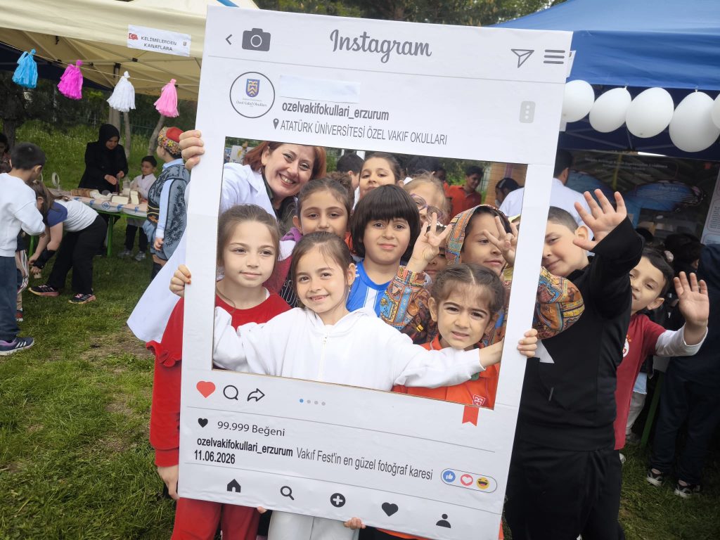Atatürk Üniversitesi Özel Vakıf Okullarında “VakıfFest” Coşkusu: Bilim, Sanat ve Teknoloji Aynı Çatı Altında Buluştu