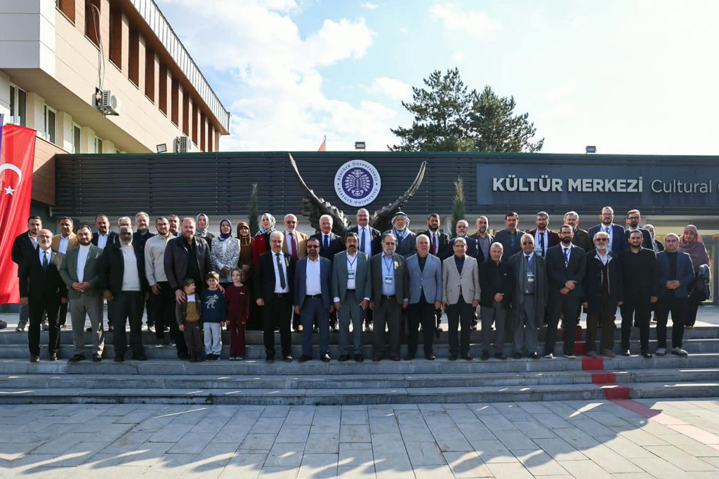 Aile ve Neslin Geleceği Erzurum’da Konuşuldu